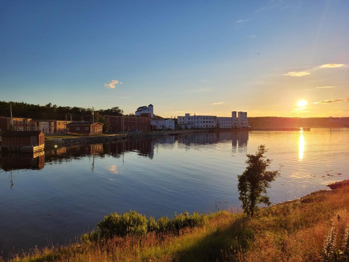 The Harbourside Inn Port Union Εξωτερικό φωτογραφία